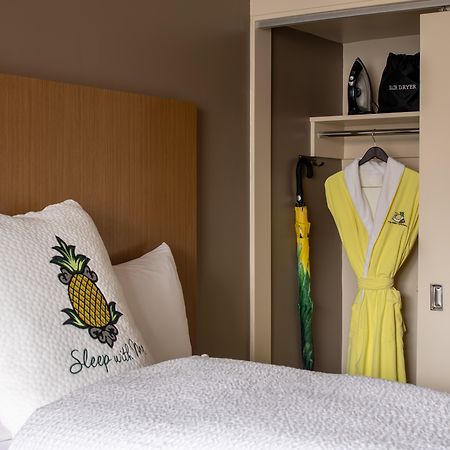 Staypineapple, Hotel Rose, Downtown Portland Eksteriør bilde