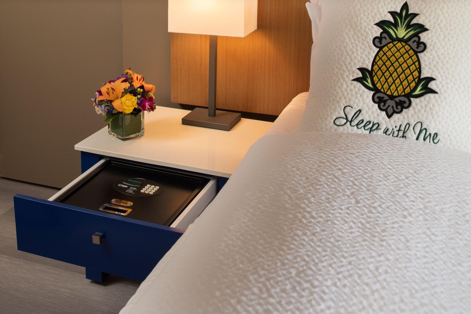 Staypineapple, Hotel Rose, Downtown Portland Eksteriør bilde